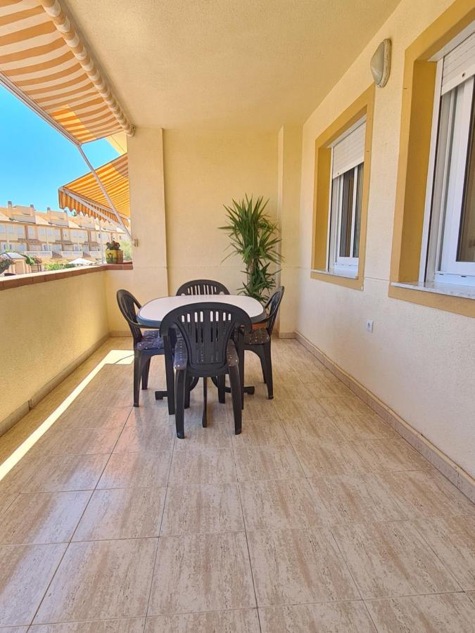 Apartamento Con Piscina En Oliva Nova Kültér fotó