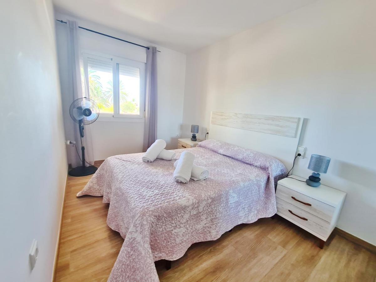 Apartamento Con Piscina En Oliva Nova Kültér fotó